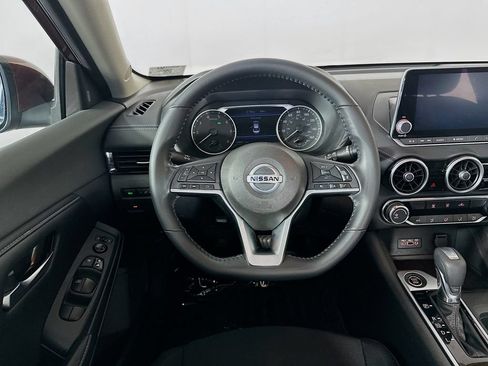 Used 2022 Nissan Sentra SV FWD image 29