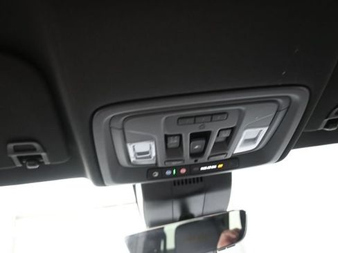 Used 2023 Chevrolet Silverado 1500 High Country w/ High Country Premium Package AWD/4WD image 12