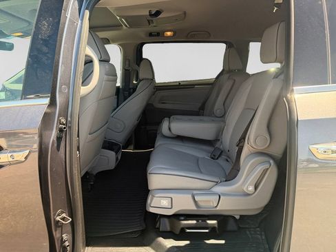 Used 2024 Honda Odyssey Elite image 16