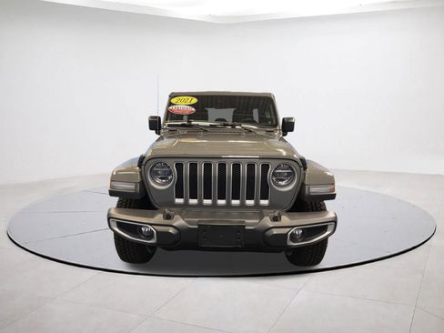 Certified 2021 Jeep Wrangler Unlimited Sahara image 2