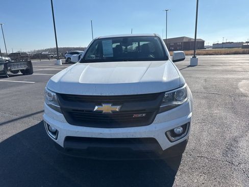Used 2020 Chevrolet Colorado Z71 image 2