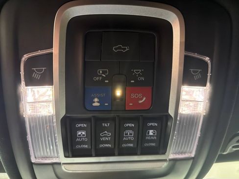 Used 2023 RAM 1500 Limited w/ Trailer Tow Group AWD/4WD image 24