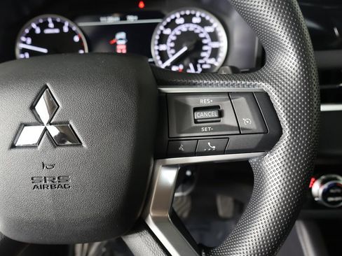 New 2026 Mitsubishi Outlander ES AWD/4WD image 39