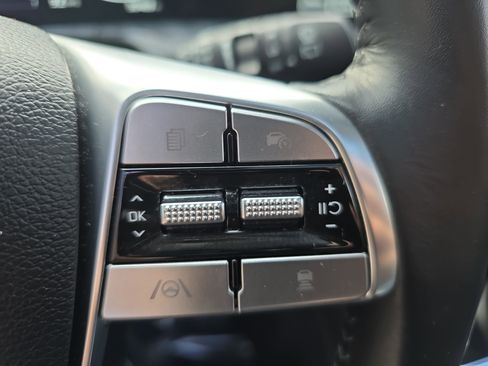 Used 2024 Kia Telluride SX image 20