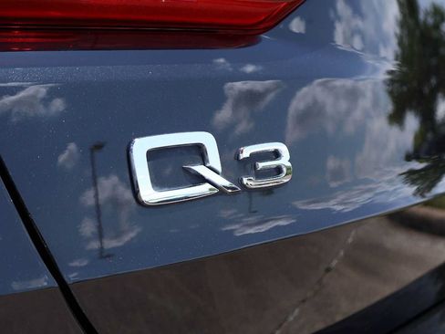 Used 2023 Audi Q3 2.0T Premium AWD/4WD image 7