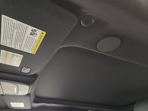 New 2025 Ford F150 Lariat w/ Equipment Group 502A High image 28