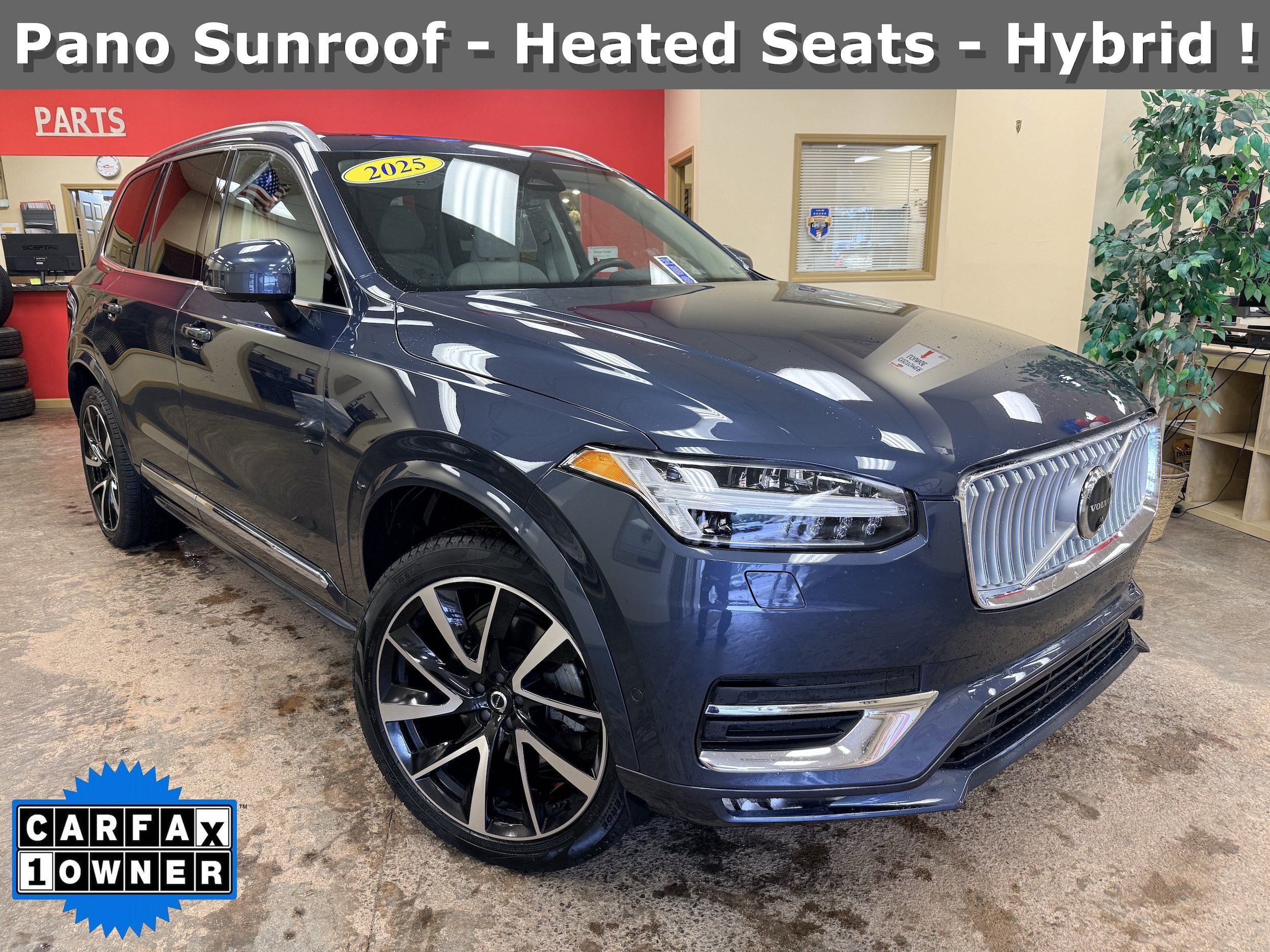 Used 2025 Volvo XC90 B6 Plus w/ Protection Package Premier AWD/4WD image 1
