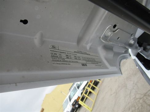 Used 2013 Ford F450 XL w/ Snow Plow Prep Pkg image 28