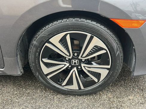 Used 2017 Honda Civic EX-T image 10