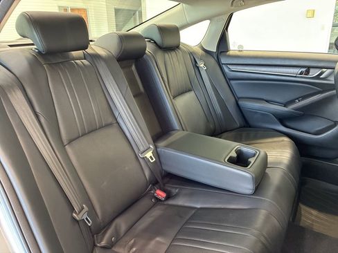 Used 2018 Honda Accord EX-L image 13
