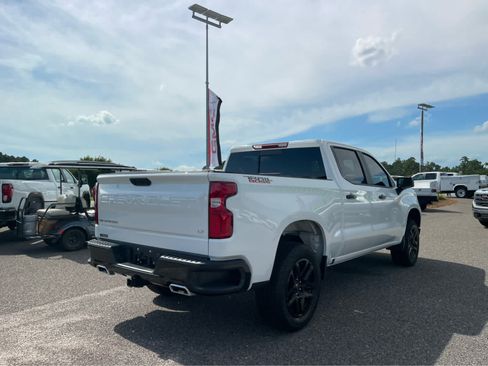 Used 2026 Chevrolet Silverado 1500 LT Trail Boss w/ Convenience Package II AWD/4WD image 8