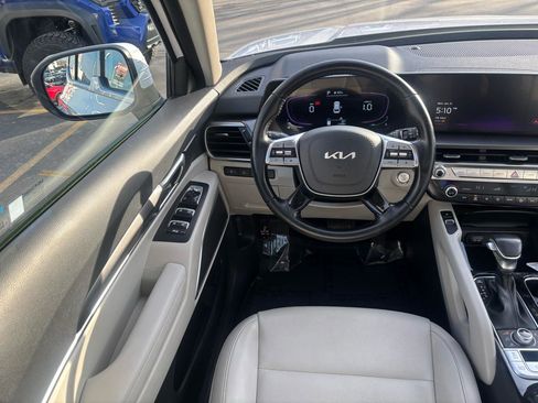 Used 2023 Kia Telluride S w/ S Sunroof Package image 13