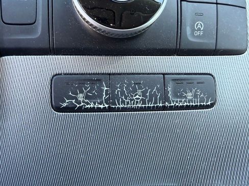 Used 2020 Hyundai Palisade SEL w/ Premium Package image 14