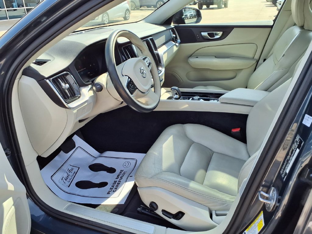 Used 2024 Volvo S60 B5 Core FWD image 14