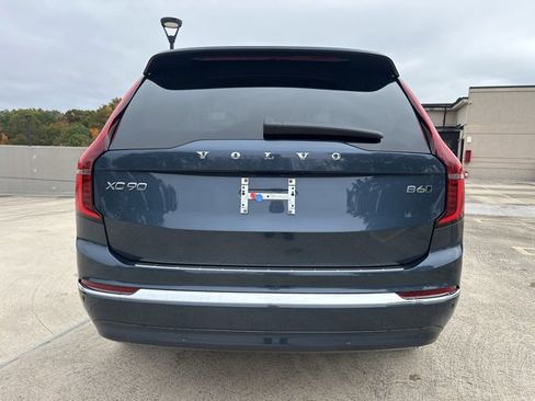 New 2026 Volvo XC90 B6 Plus w/ Protection Package Premier image 6