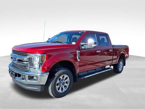 Certified 2018 Ford F250 XLT w/ XLT Premium Package image 2