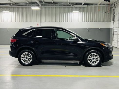 Used 2022 Ford Escape SE w/ Convenience Package image 19