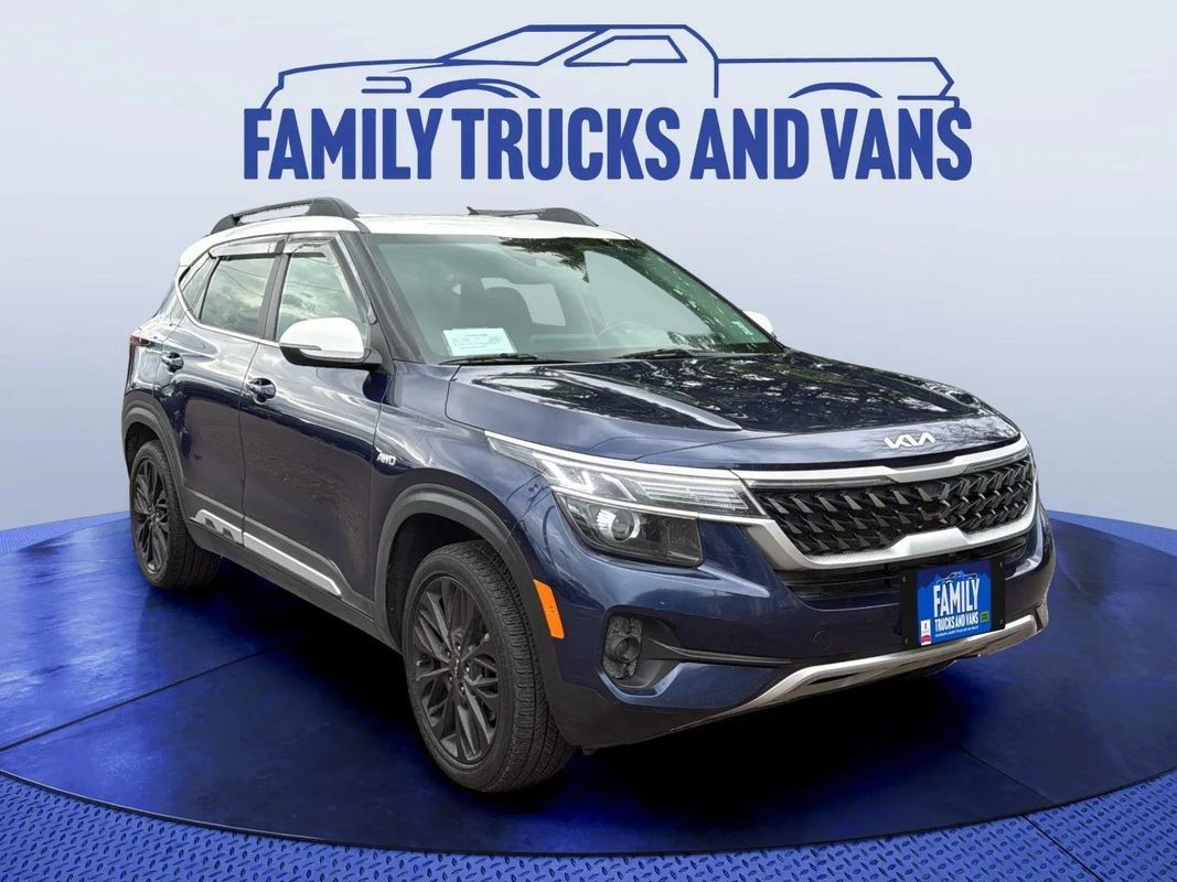 Used 2022 Kia Seltos Nightfall Edition AWD/4WD image 7