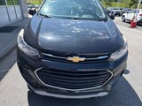 Used 2019 Chevrolet Trax LT w/ LT Convenience Package image 2