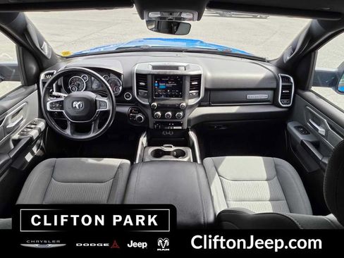 Used 2022 RAM 1500 Big Horn AWD/4WD image 25