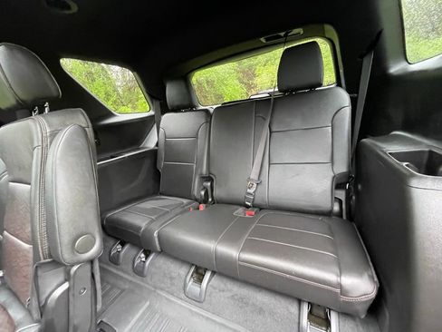 Used 2023 Chevrolet Traverse High Country w/ LPO, Floor Liner Package AWD/4WD image 26