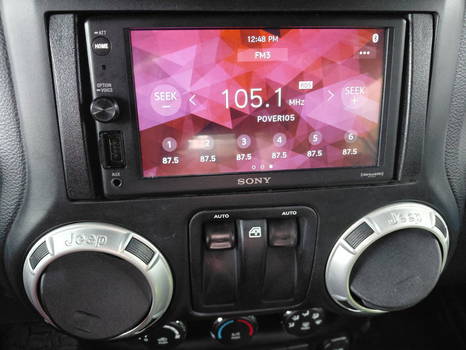 Used 2016 Jeep Wrangler Sahara AWD/4WD image 10