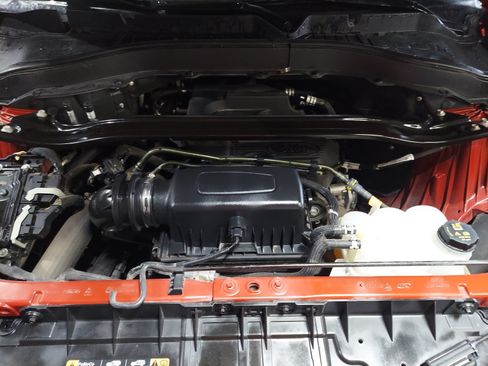 Used 2020 Ford Explorer Limited RWD image 30