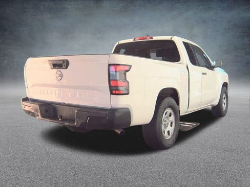 Used 2024 Nissan Frontier S w/ Technology Package image 21