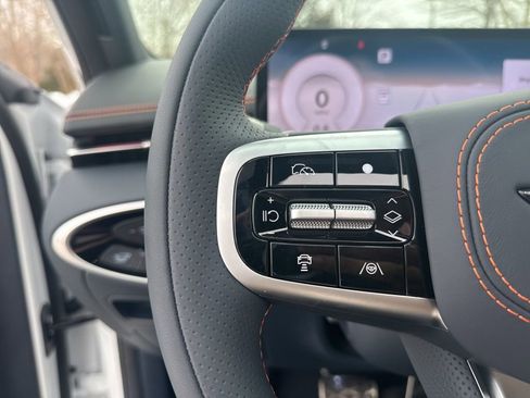New 2026 Genesis GV70 2.5T Sport Prestige AWD/4WD image 18