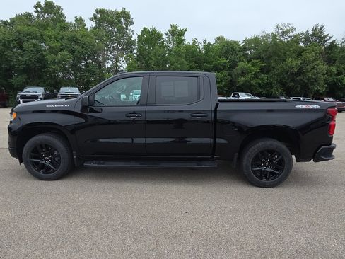 Used 2023 Chevrolet Silverado 1500 RST w/ Protection Package AWD/4WD image 5
