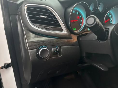 Used 2015 Buick Encore Base image 15