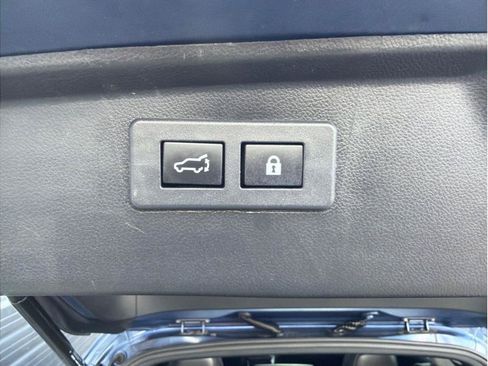 Used 2020 Subaru Outback Limited w/ Popular Package #2 AWD/4WD image 23