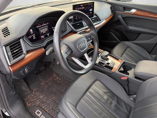 Used 2023 Audi Q5 2.0T Premium Plus AWD/4WD image 9