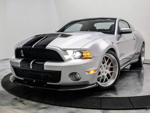 Used 2012 Ford Mustang Shelby GT500 w/ SVT Performance Pkg RWD image 5