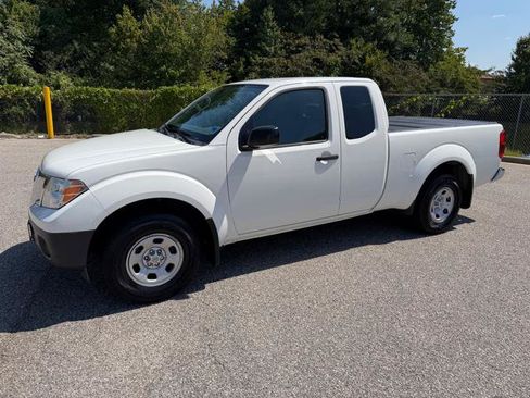 Used 2019 Nissan Frontier S RWD image 10