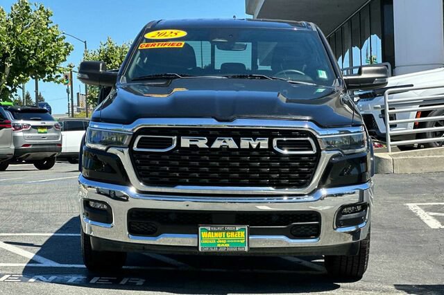 Used 2025 RAM 1500 Big Horn AWD/4WD image 6