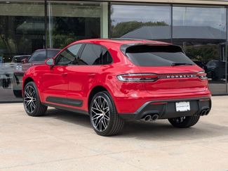 Certified 2025 Porsche Macan video 3