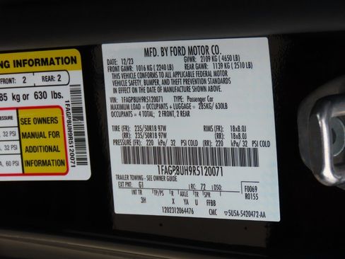 Certified 2024 Ford Mustang Premium image 27