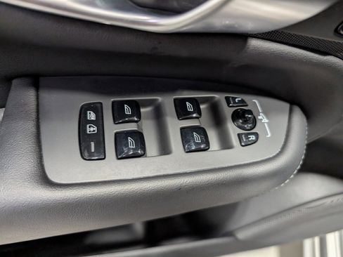 Used 2024 Volvo XC90 B6 Plus w/ Protection Package Premier image 15