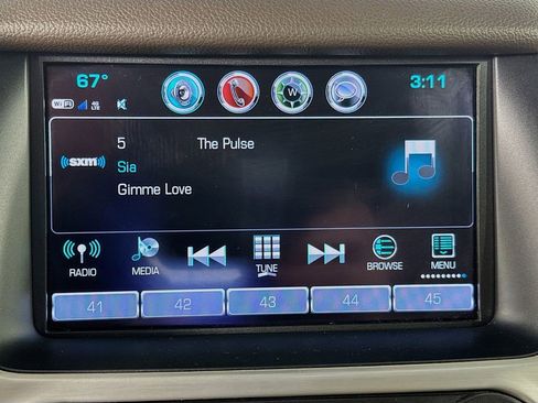 Used 2020 GMC Yukon XL SLT image 15