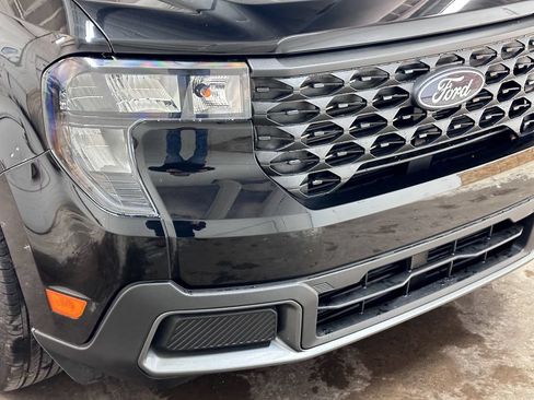 New 2025 Ford Maverick XLT w/ XLT Luxury Package FWD image 12