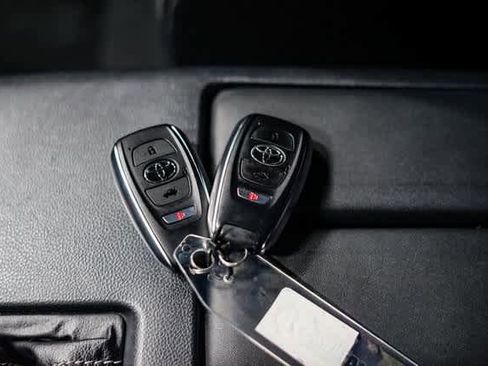 Certified 2023 Toyota GR86 Premium image 29