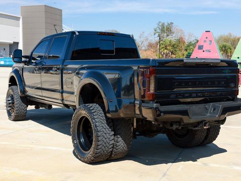 Used 2017 Ford F450 Platinum w/ Platinum Ultimate Package image 6