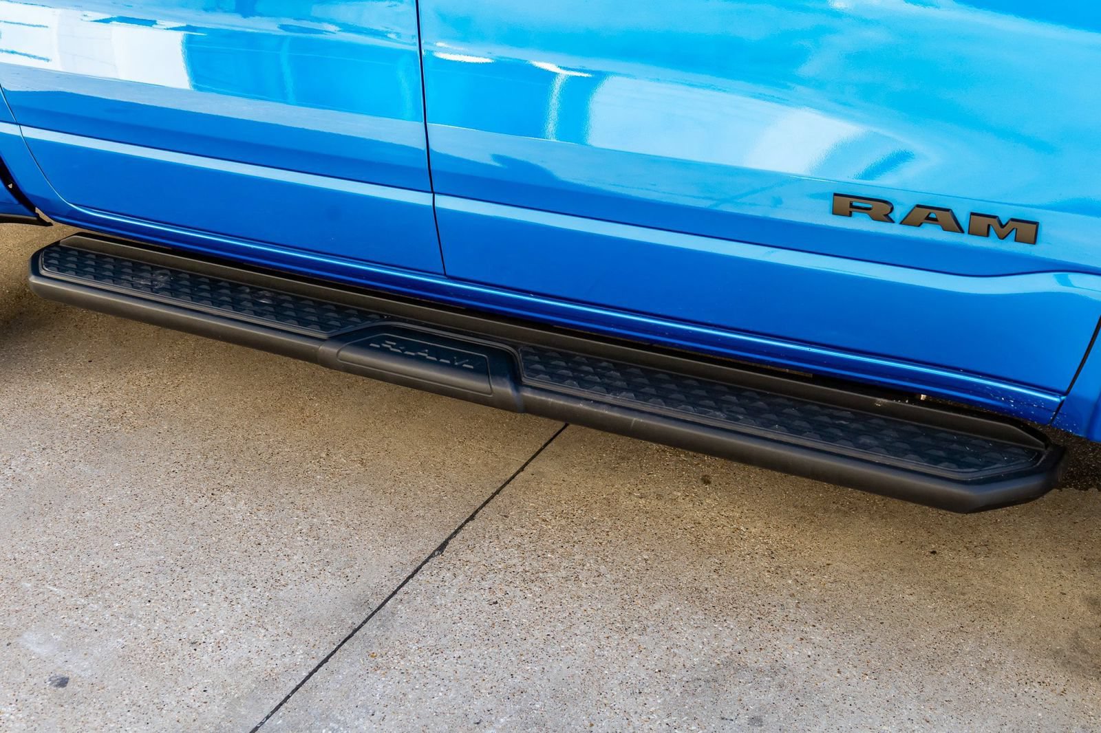 Used 2023 RAM 1500 Big Horn AWD/4WD image 13