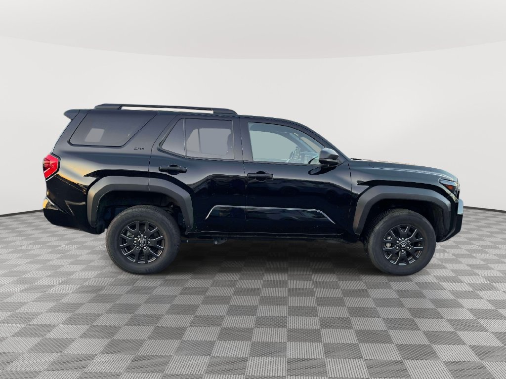 Used 2025 Toyota 4Runner SR5 AWD/4WD image 8