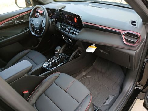 New 2026 Chevrolet TrailBlazer RS w/ Convenience Package image 30