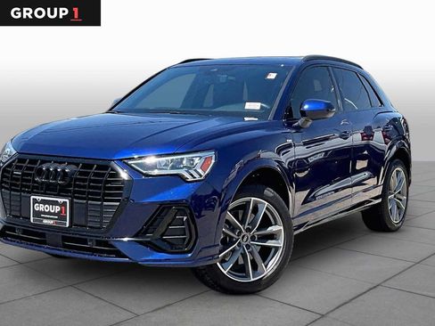 Used 2025 Audi Q3 2.0T Premium w/ Convenience Package AWD/4WD image 1