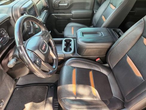 Used 2022 GMC Sierra 2500 AT4 w/ Gooseneck/5TH Wheel Package AWD/4WD image 13