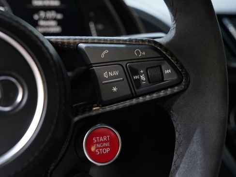 Used 2017 Audi R8 V10 plus image 35