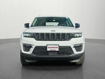 Used 2023 Jeep Grand Cherokee Limited w/ Black Appearance Package